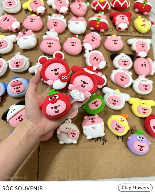 🌸 Clay Flowers – Handmade with Love